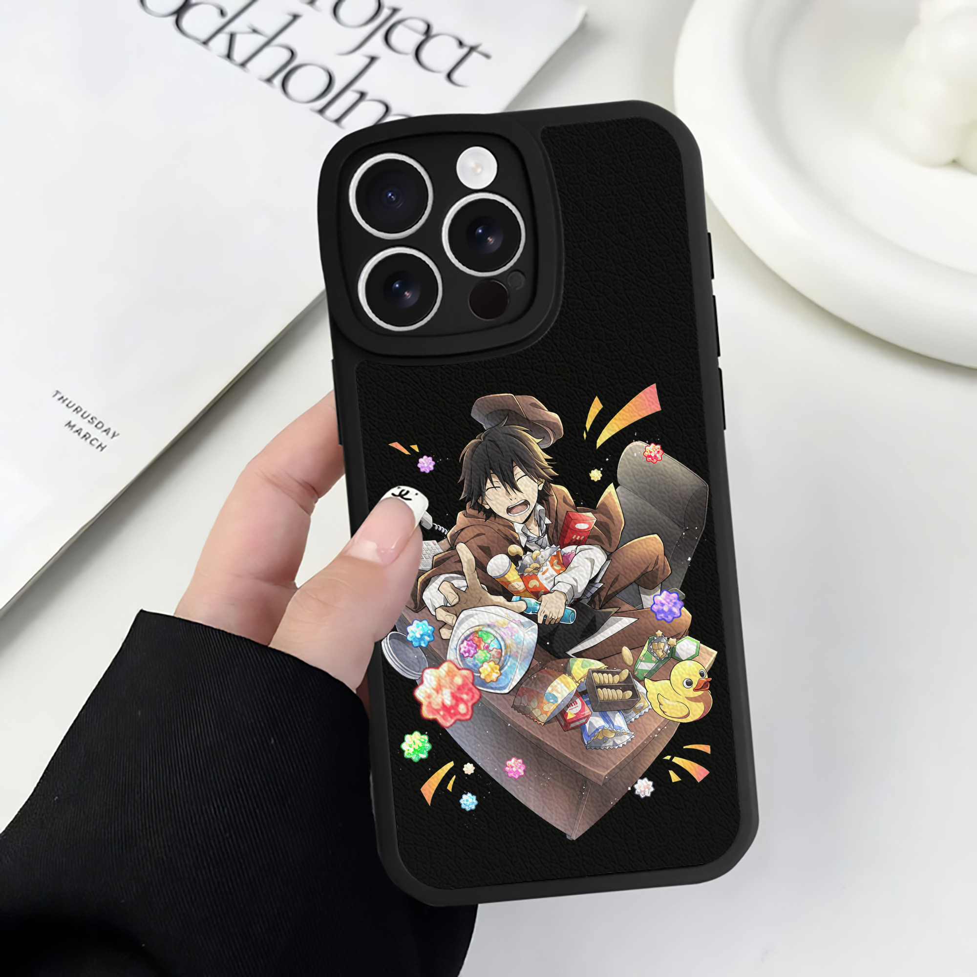 （画像用） 文豪ストレイドッグス Bungo Stray Dogs 【iPhone 16シリーズ対応】シリコンスマホケース（レザー調） 材質：シリコン